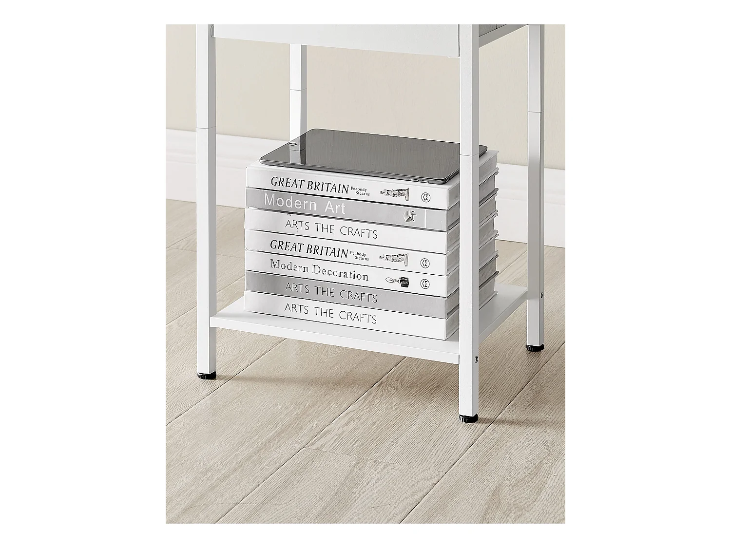 Table de chevet blanche Valora avec tiroir et étagère