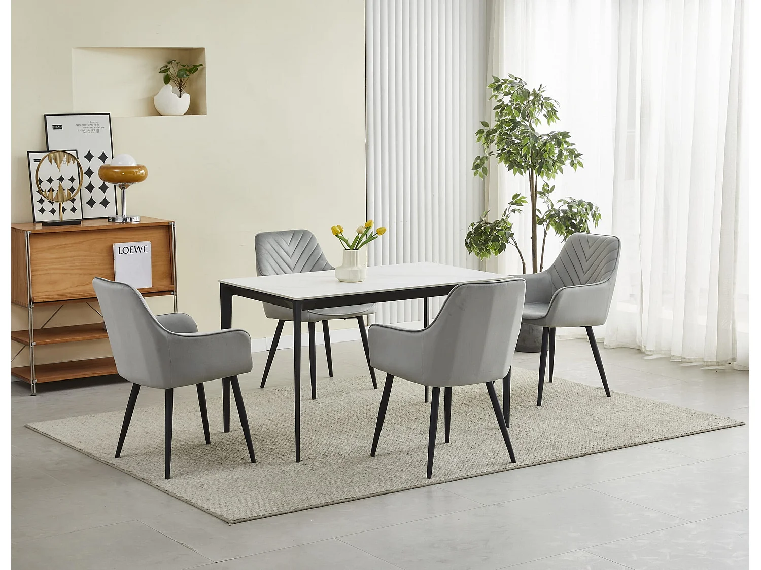 Valora WAAV eetkamerstoelen – zilvergrijs fluweel met zwarte poten x 2