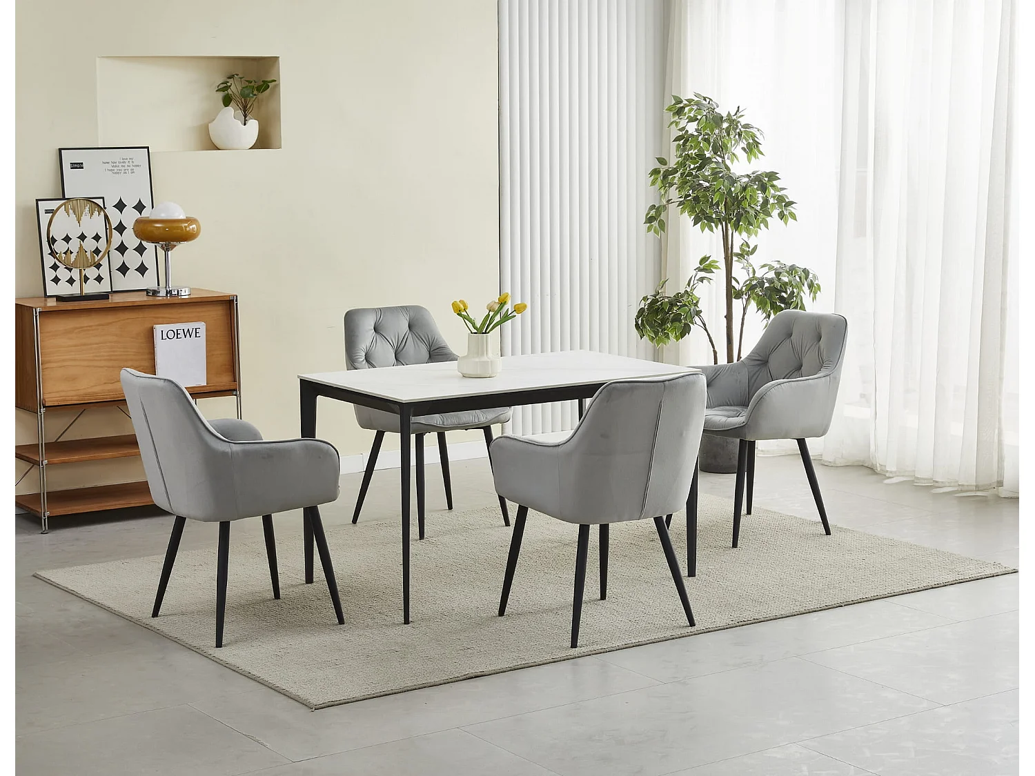 Chaise de salle à manger Valora LUKK – Velours gris argenté avec pieds noirs x 1