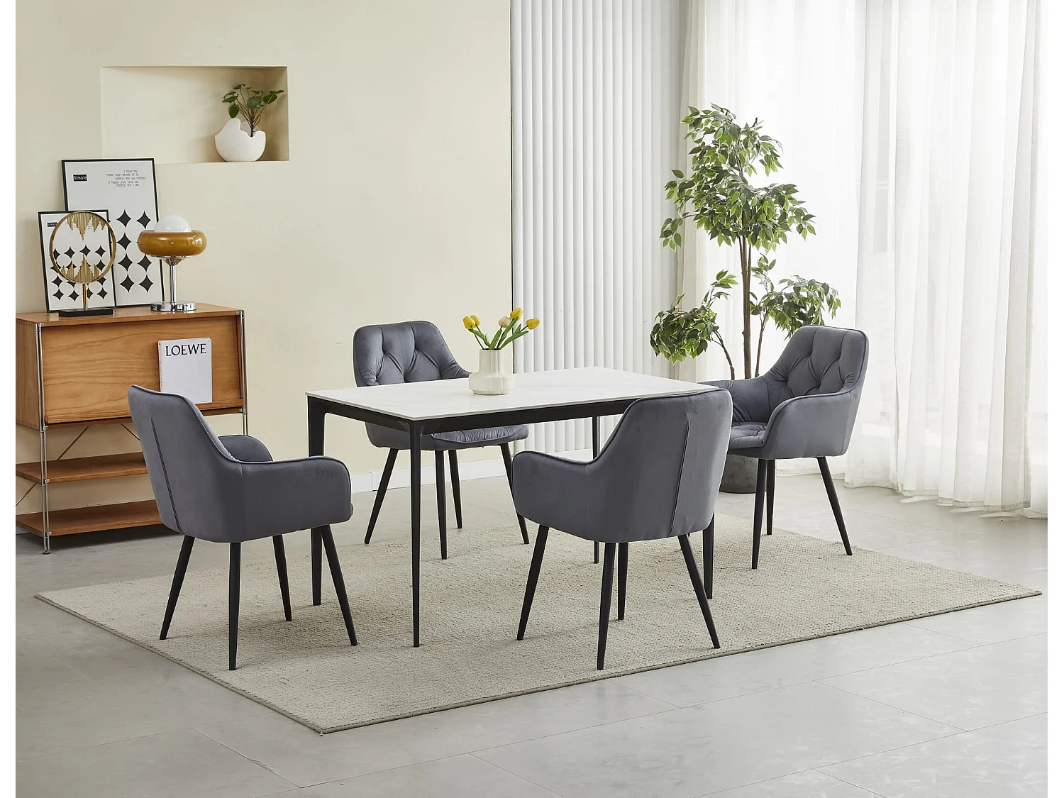 Chaise de salle à manger Valora LUKK – Velours gris foncé avec pieds noirs x 1