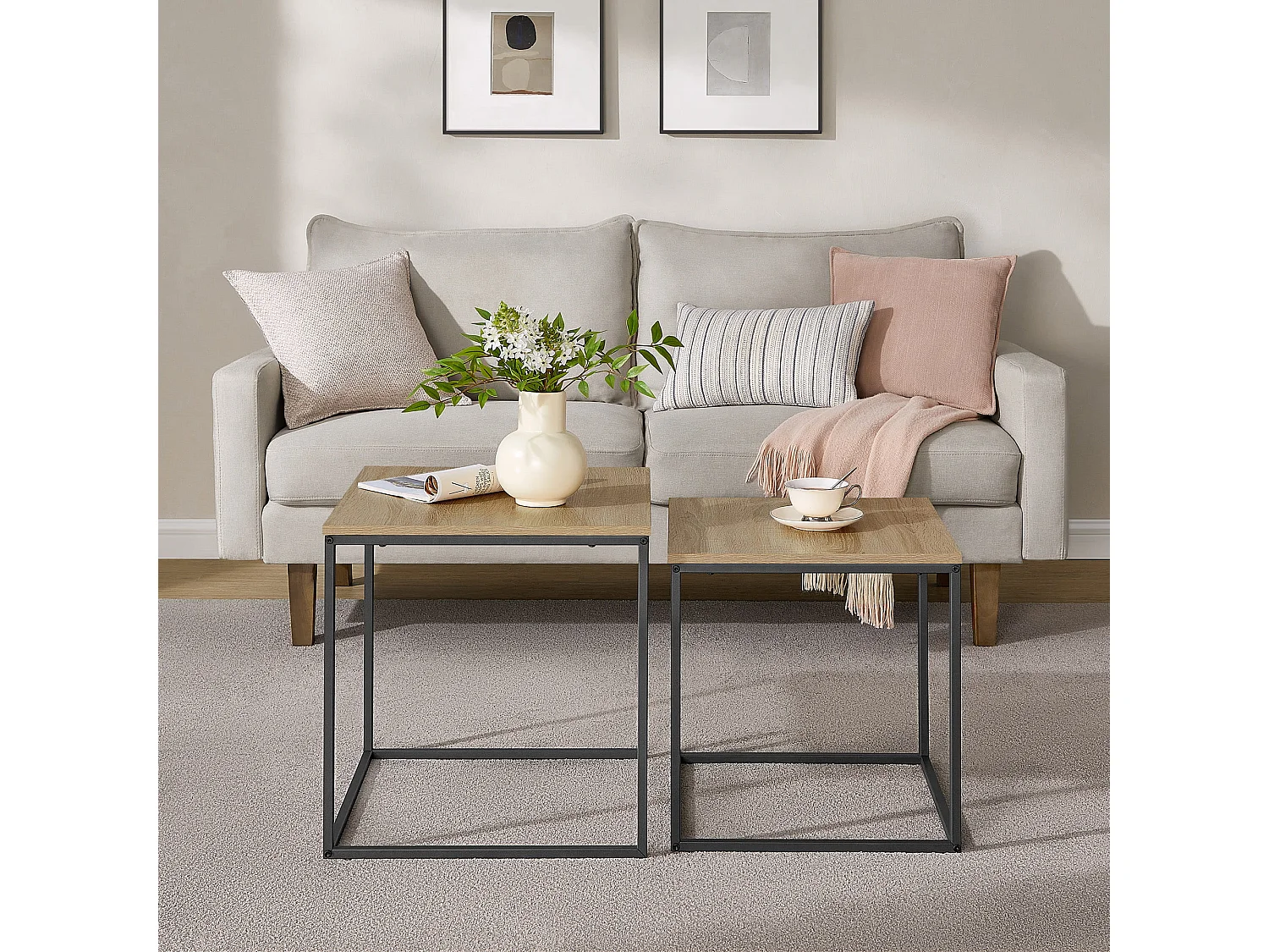 Tables basses carrées Valora, lot de 2 – Plateau en chêne Sonoma et pieds noirs