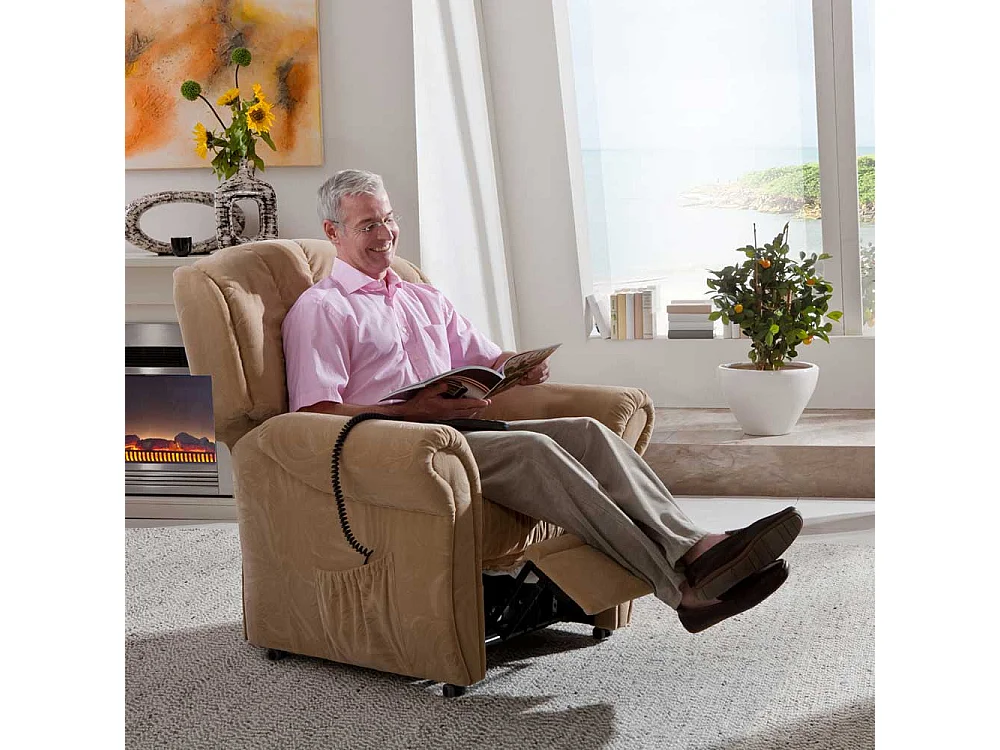 TV Sessel mit Federkern beige