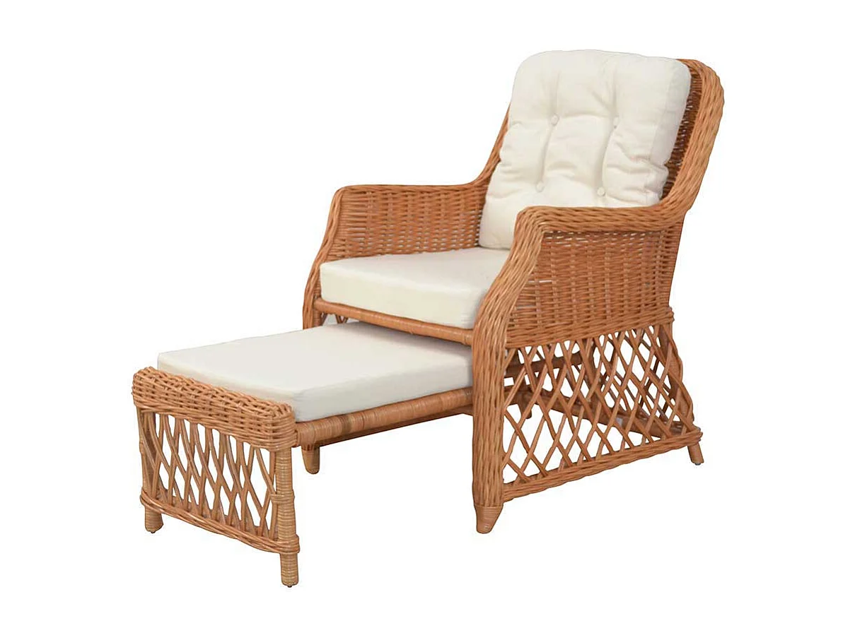 Rattansessel in Honigfarben herausziehbarem Fußteil