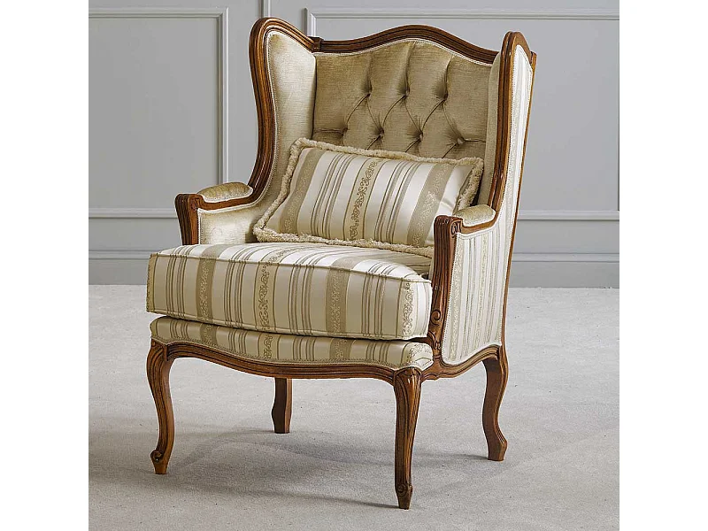 Barocker Armlehnensessel in Beige Stoff Holz Braun