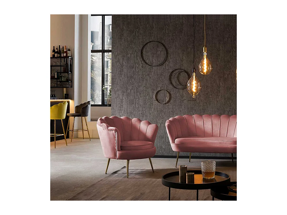 Rosa Sessel in Muschelform Samtbezug