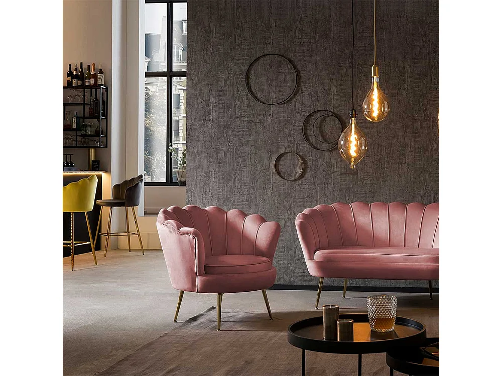 Rosa Sessel in Muschelform Samtbezug