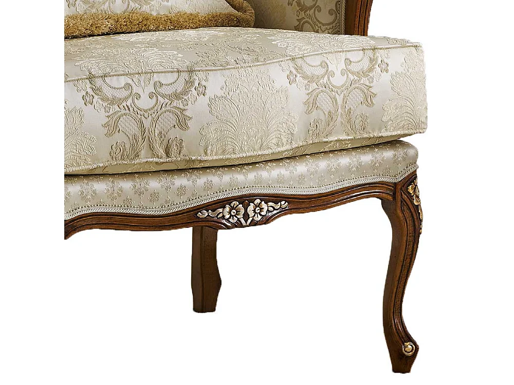 Stilmöbel Kaminsessel in Cremefarben - Beige Vierfußgestell aus Holz