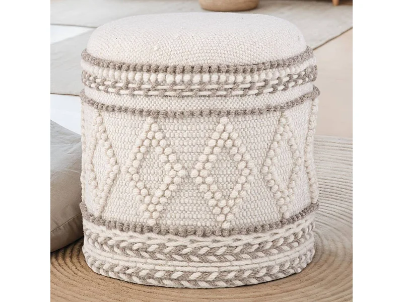 Polsterhocker Sitzhocker im Boho Style in Cremeweiß