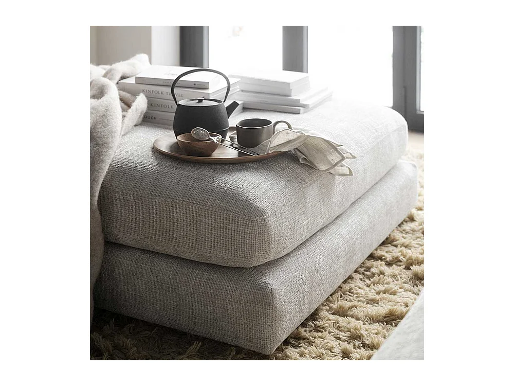 Couchhocker hellgrau modern aus Webstoff 112 cm breit - 103 cm tief