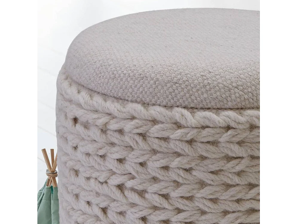 Polsterhocker Pouf in Cremeweiß im Skandi Design
