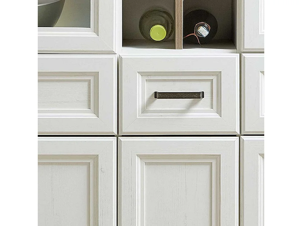 Kommode mit drei Schubladen 150 cm hoch