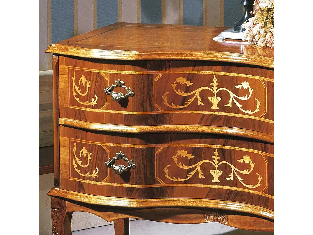 2 Schubladen Kommode im Barockstil Nussbaum furniert