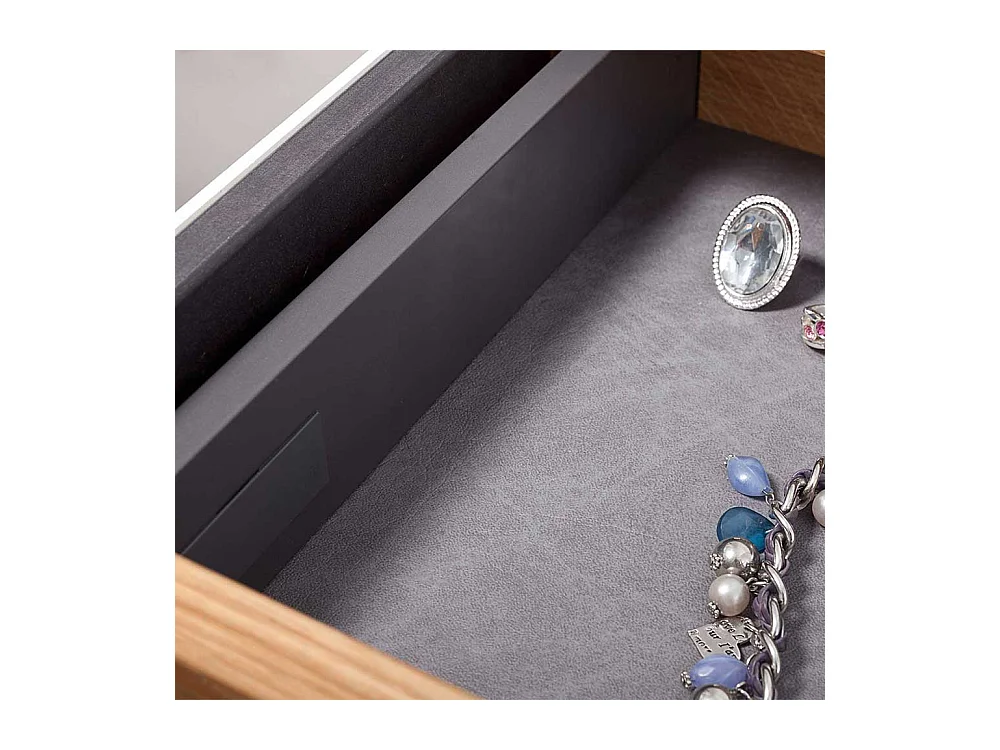 Hohe Kommode in Weiß Wildeiche Massivholz