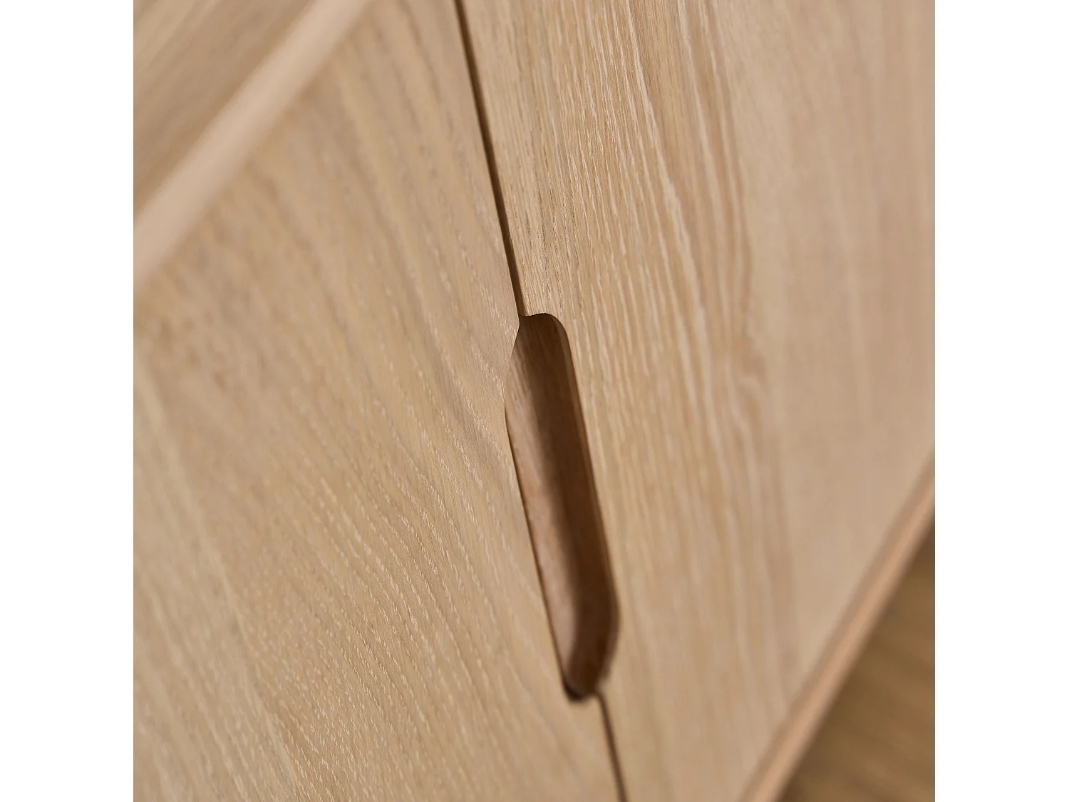 Buffet en bois blanchi 2 portes 4 tiroirs L180 - MARTINE