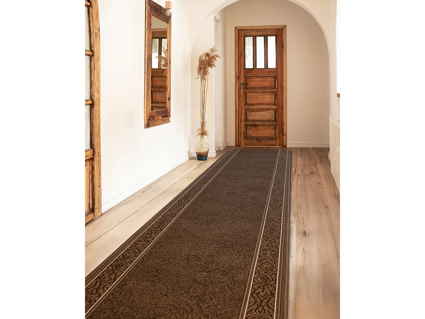 TAPIS DE COULOIR antidérapant ST.TROPEZ Cadre antidérapant marron 100x840 cm