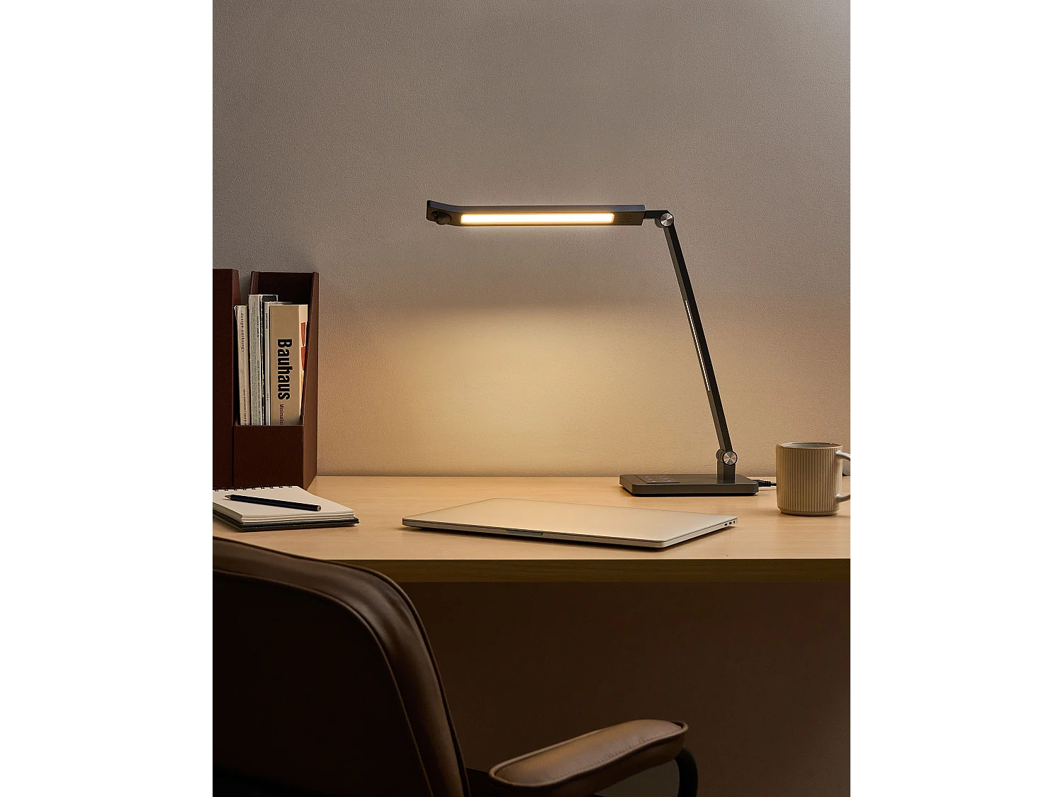Lampe de bureau LED LEPUS Avec détecteur de mouvement Gris foncé
