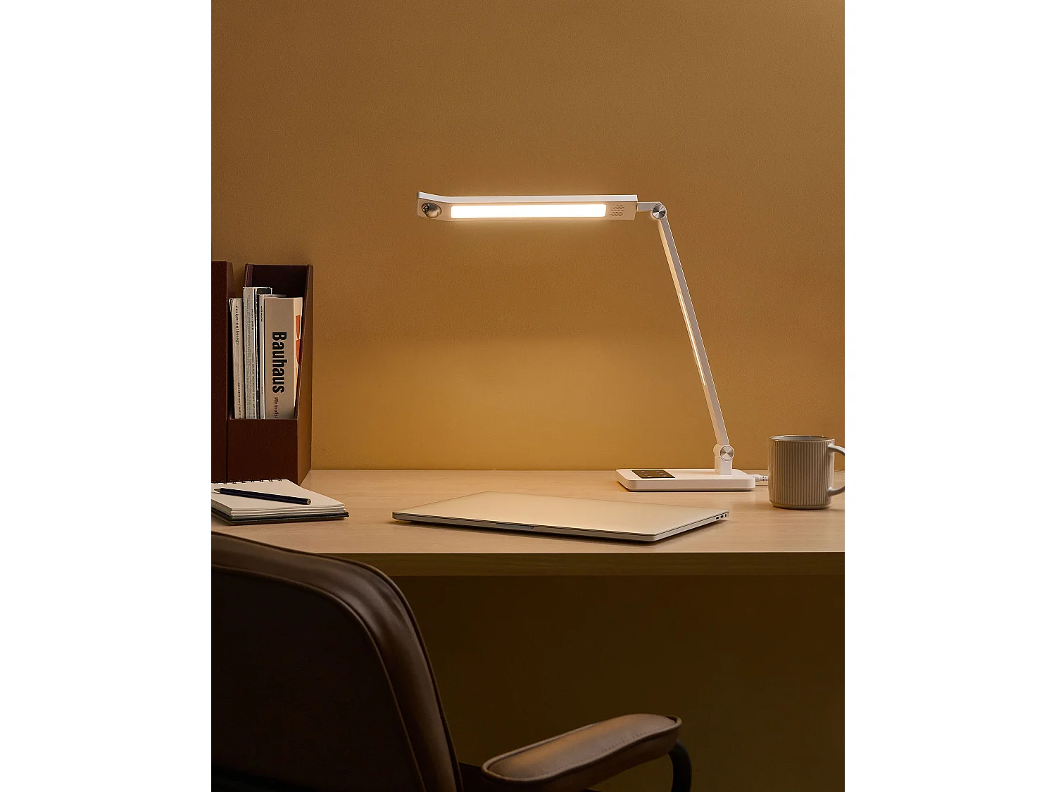 Lampe de bureau LED LEPUS Avec détecteur de mouvement Blanc