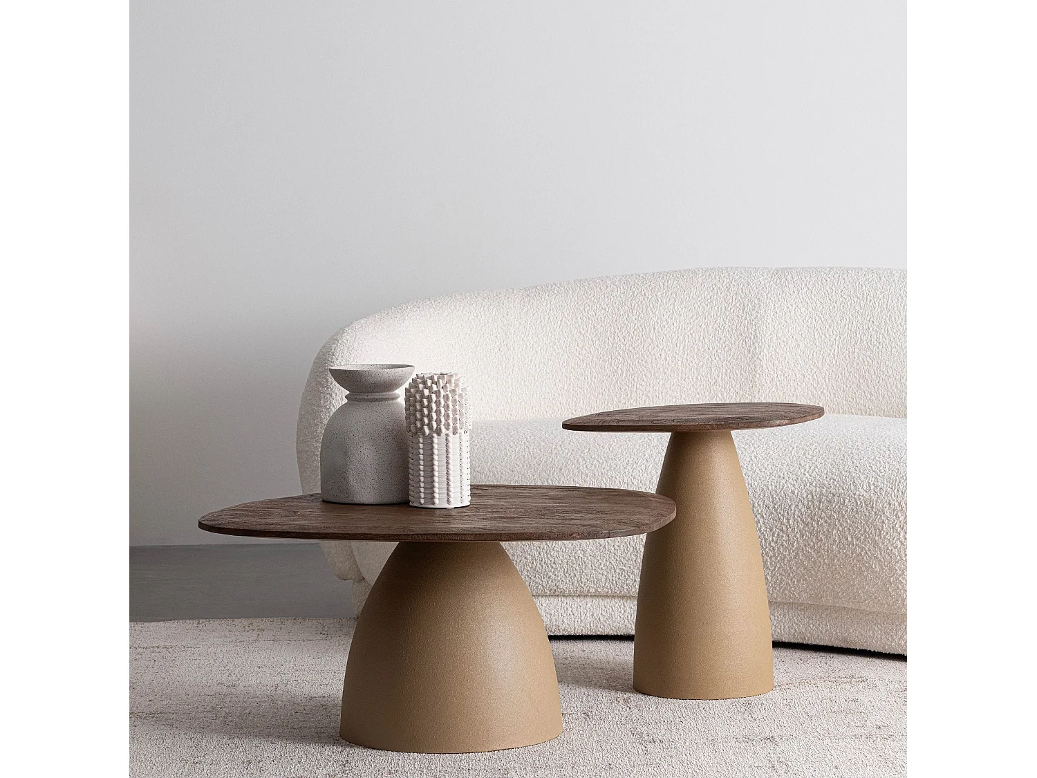 Table basse organique en manguier et métal crème L86 - SHIVA