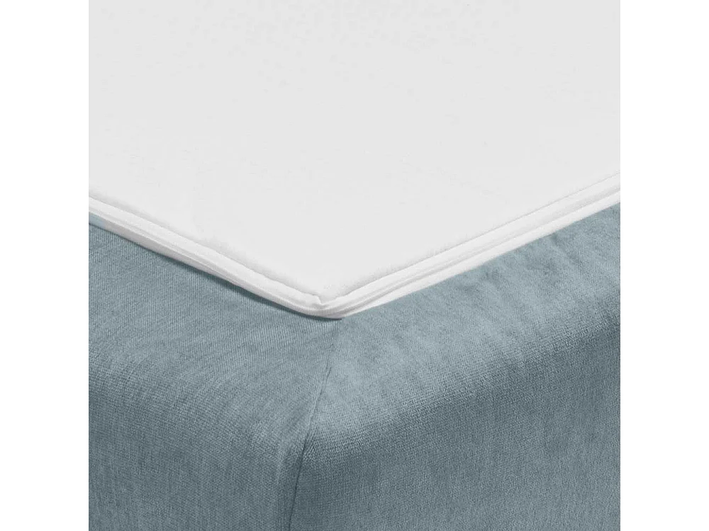 2er Schlafsofa hellblau in modernem Design Microvelour