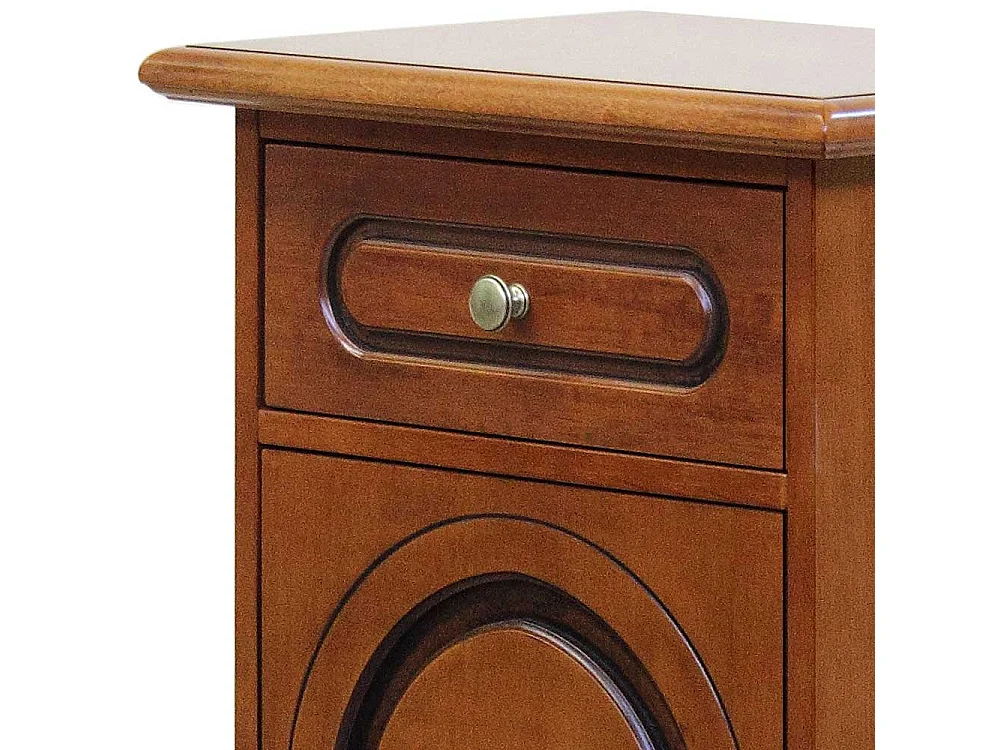 Holzkommode Nussbaumfarben furniert 82 cm hoch