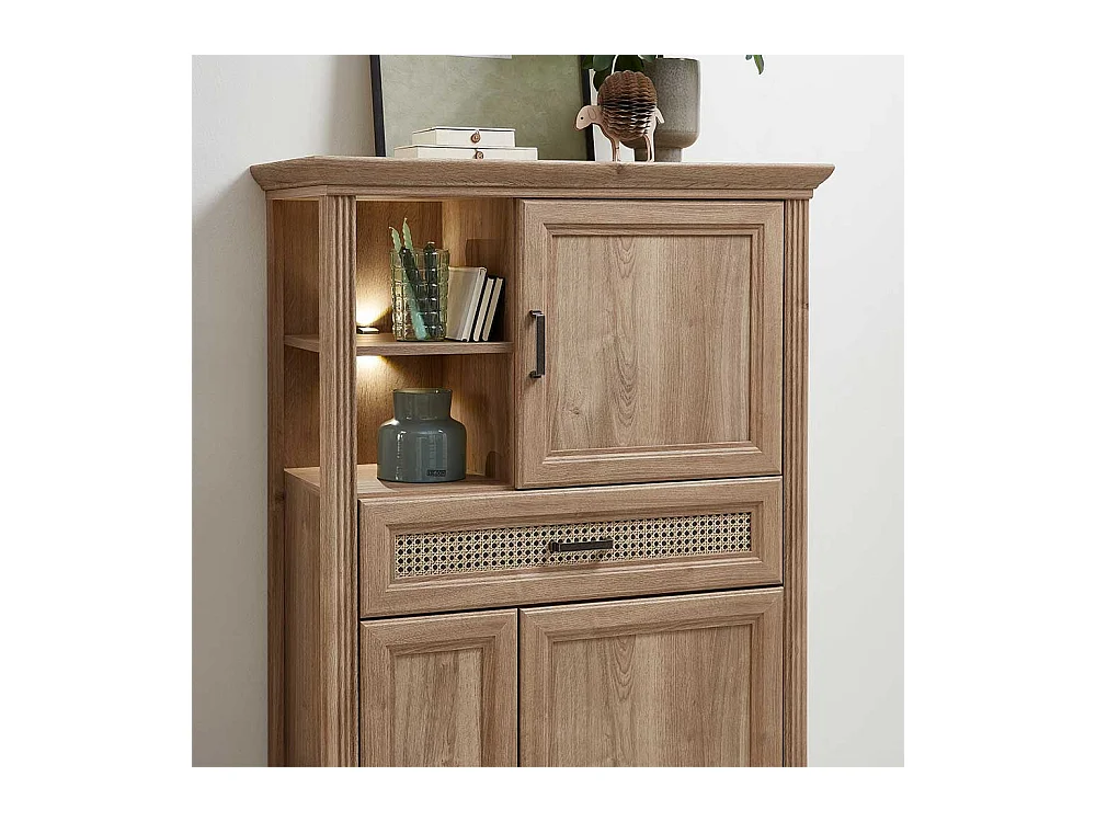 Highboard mit LED Beleuchtung einer Schublade