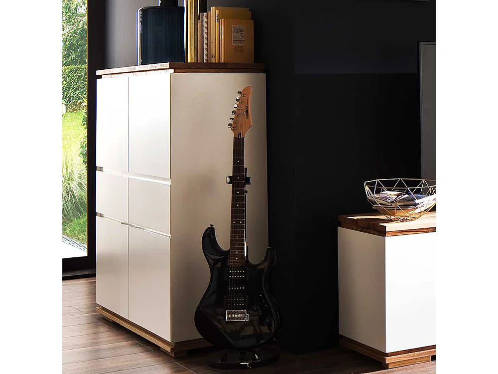 Griffloses Highboard in Weiß Asteiche Massivholz