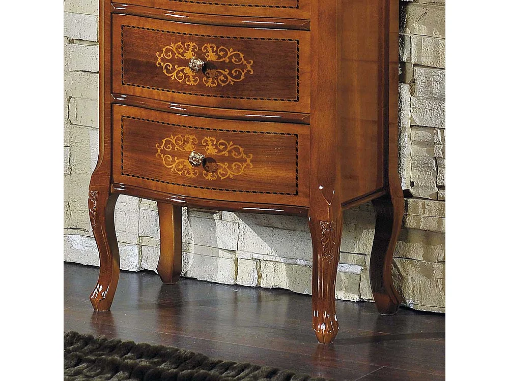 Schubladenkommode im Barock Look Nussbaum furniert