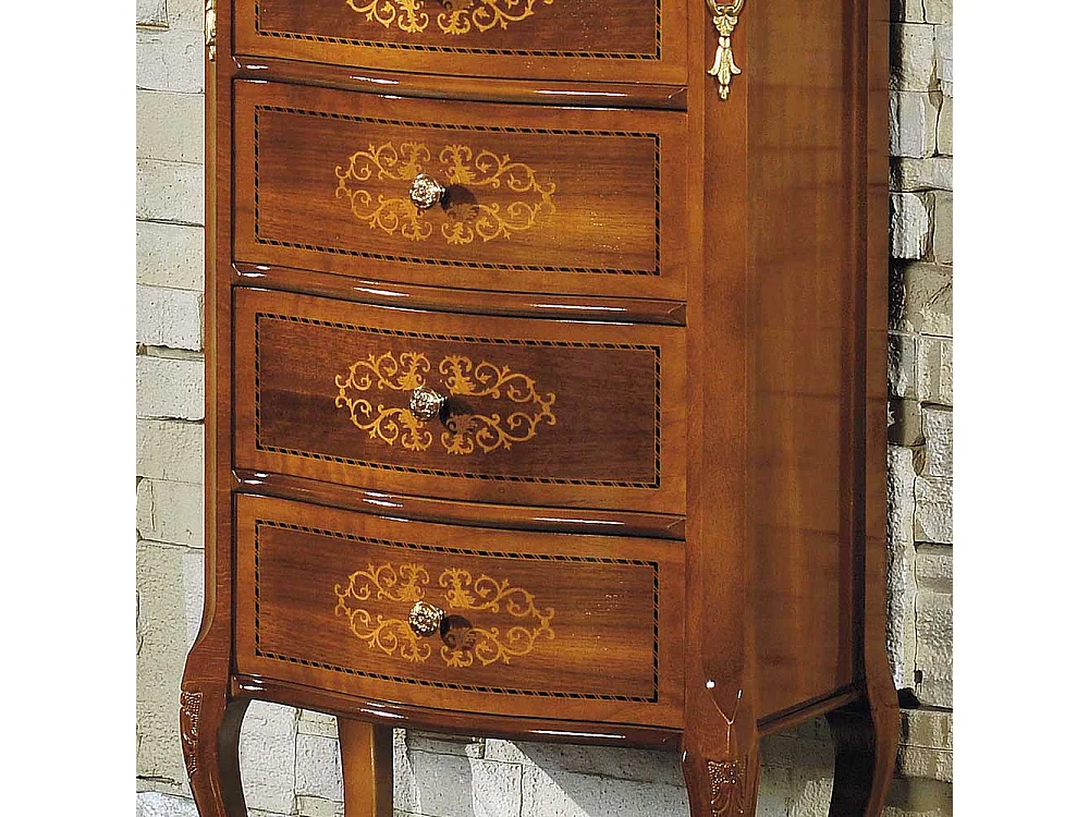 Schubladenkommode im Barock Look Nussbaum furniert