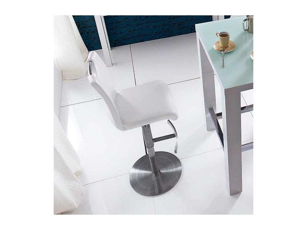 Barstuhl in Weiß mit Griff