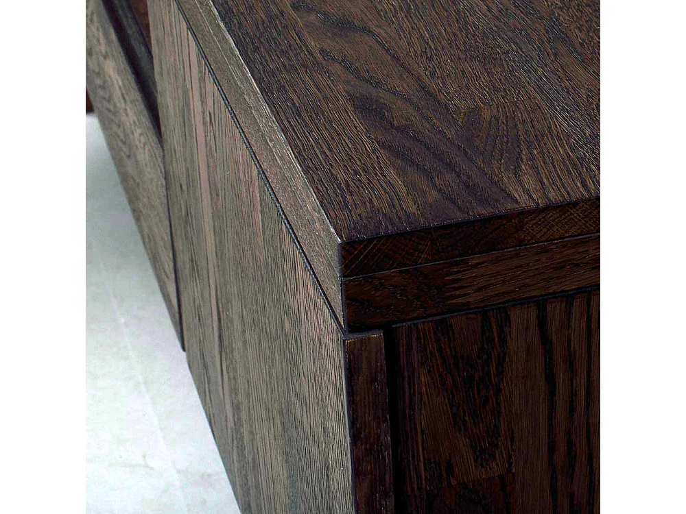 TV Unterschrank in dunkel lackiert und gebürstet Eiche massiv