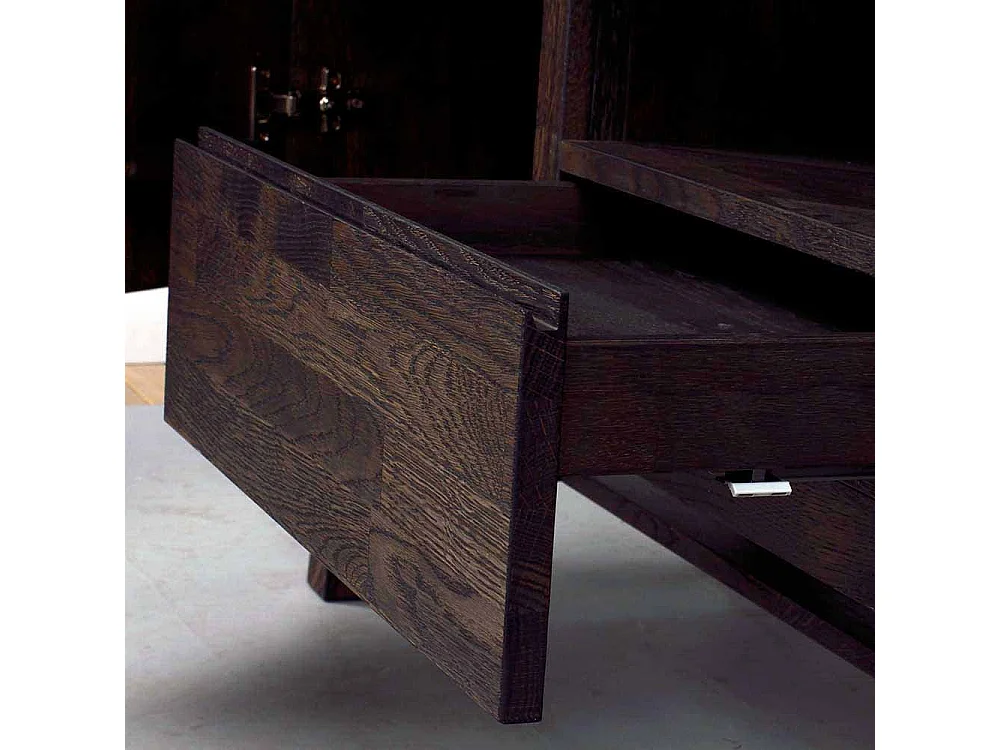 TV Unterschrank in dunkel lackiert und gebürstet Eiche massiv