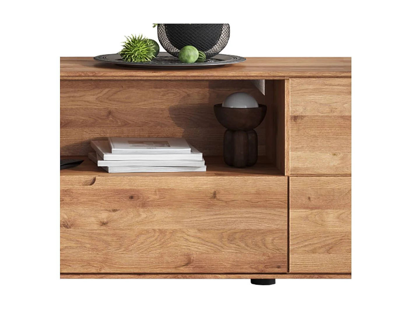 TV Board Fernsehschrank aus Massivholz in Wildeichefarben