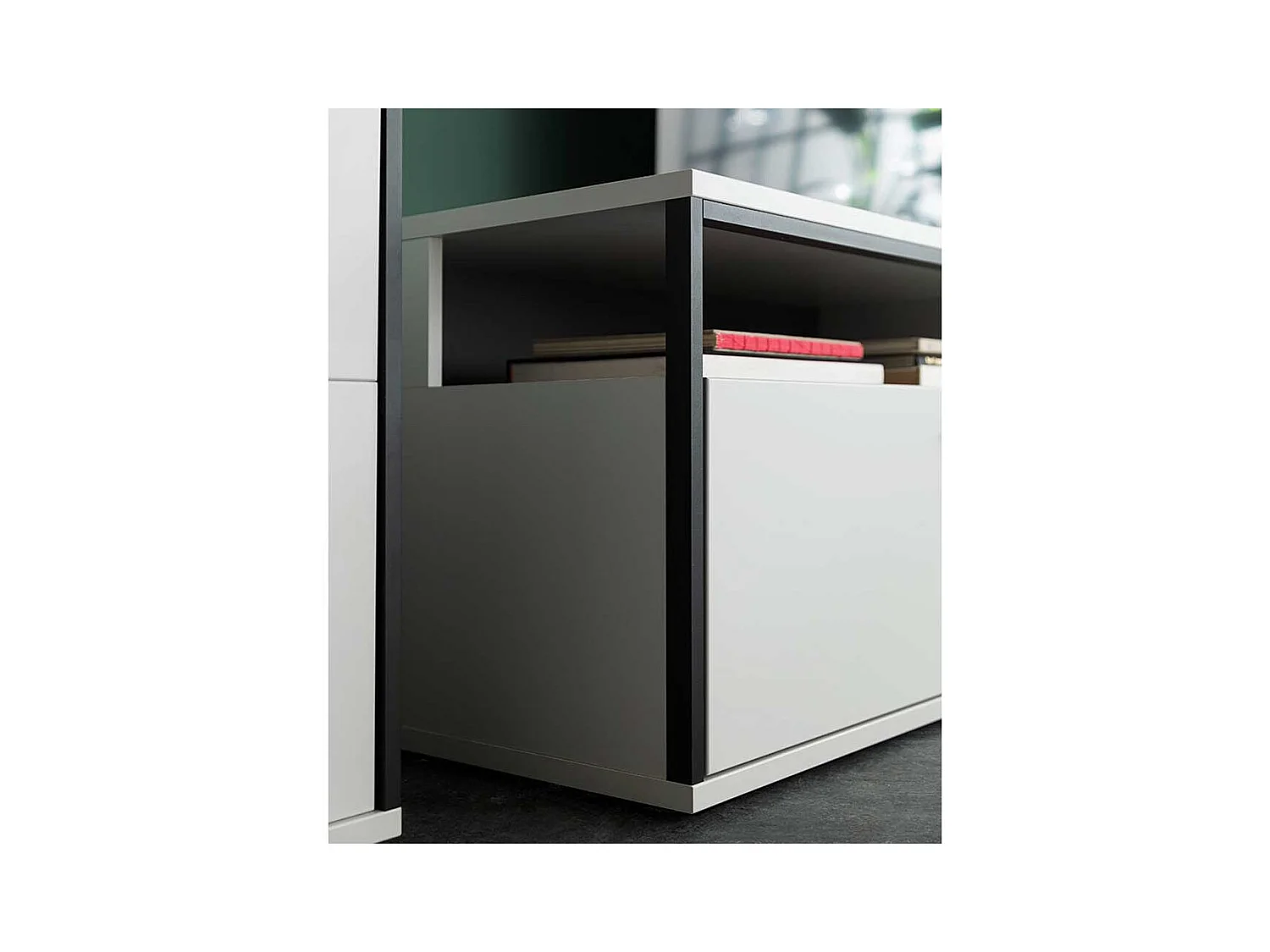 Flachstrecke Wohnzimmer in Weiß und Schwarzgrau zwei Schubladen