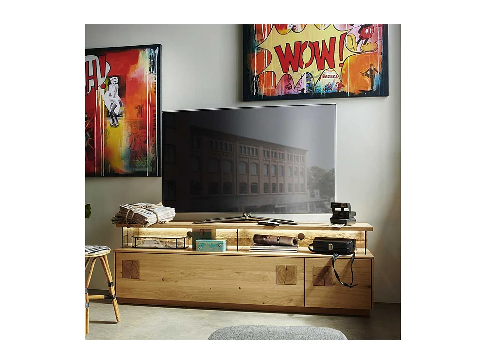 Wildeiche massiv Lowboard in modernem Design Klappe und Tür