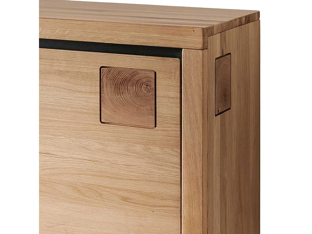 TV Board aus Wildeiche Massivholz 170 cm breit