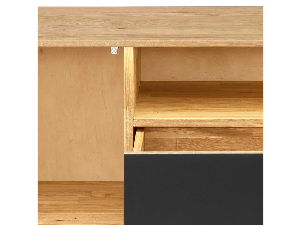 Fernseh Unterschrank massiv aus Wildeiche Massivholz LED Beleuchtung