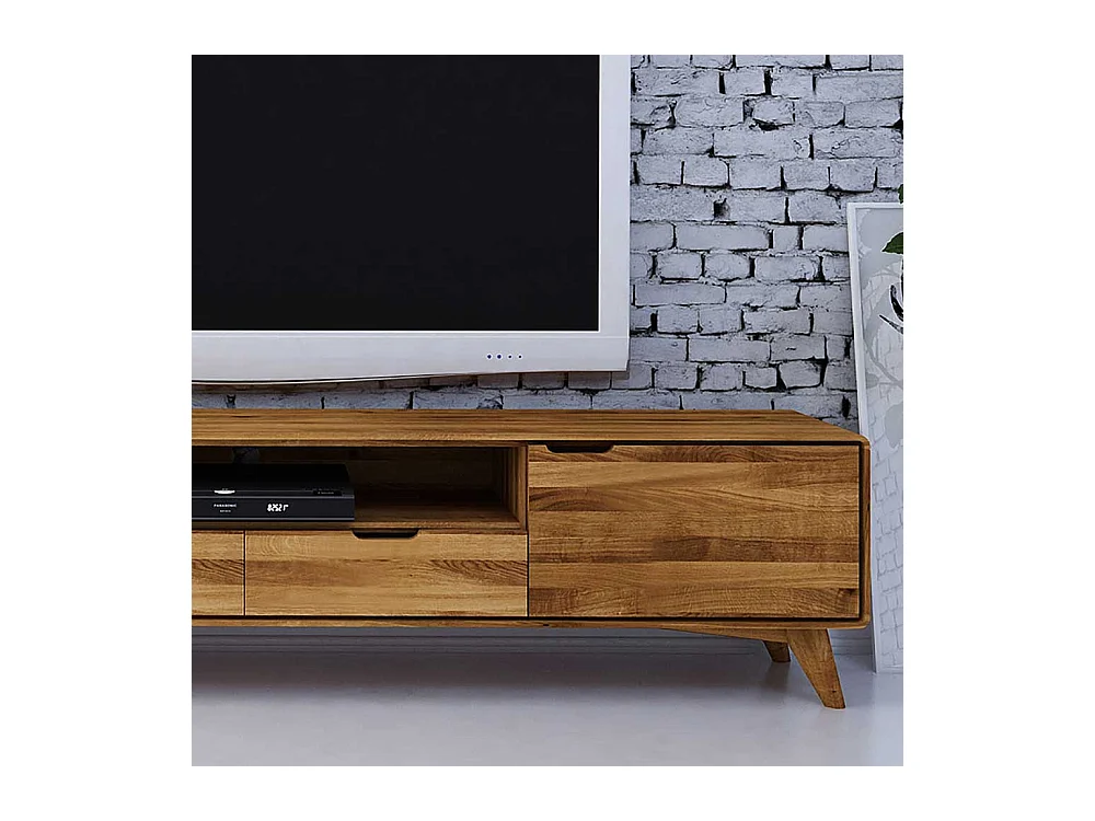 TV Board aus Wildeiche Massivholz 220 cm breit