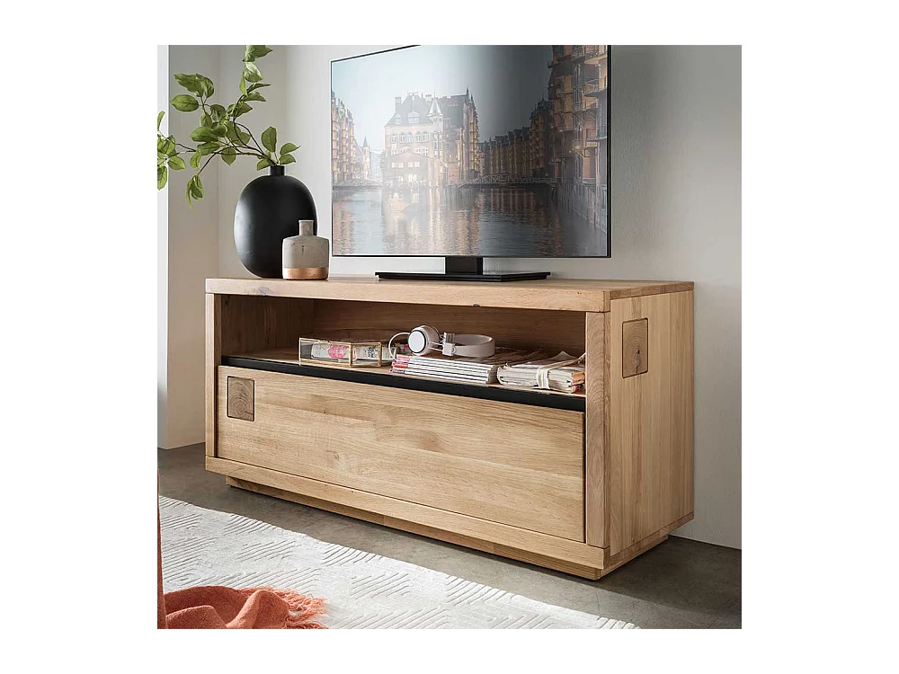 Modernes TV Lowboard aus Wildeiche Massivholz geölt