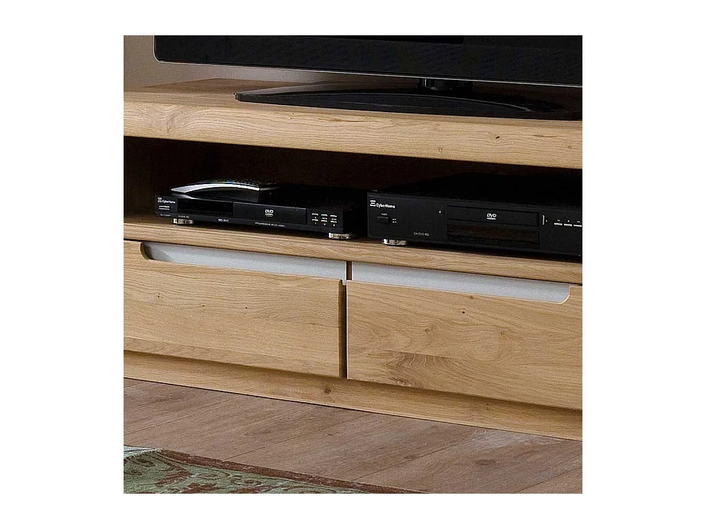 TV Board aus Wildeiche Bianco geölt und gewachst