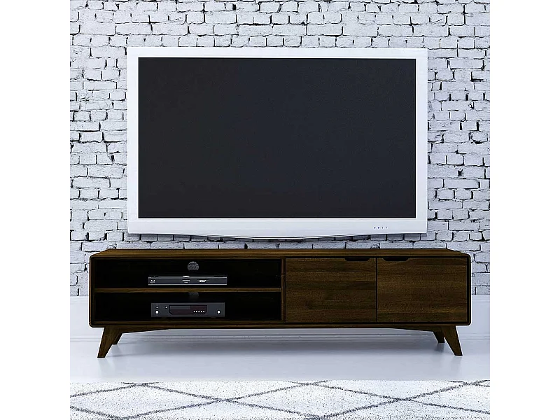 TV Board in Nussbaumfarben Wildeiche Massivholz