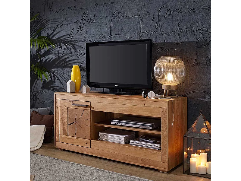 TV Schrank aus Wildeiche Massivholz 130 cm breit