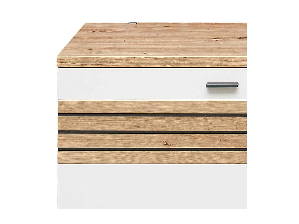 Flachstrecke Wohnzimmer in Weiß und Wildeichefarben einer Schublade