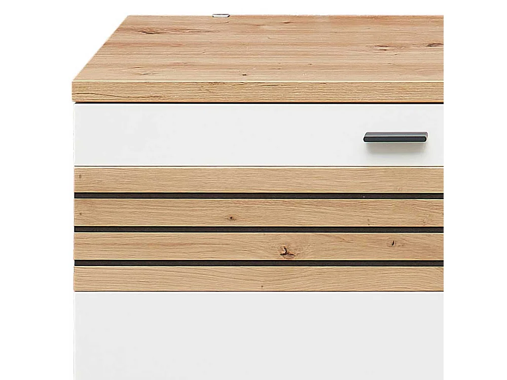 Flachstrecke Wohnzimmer in Weiß und Wildeichefarben einer Schublade