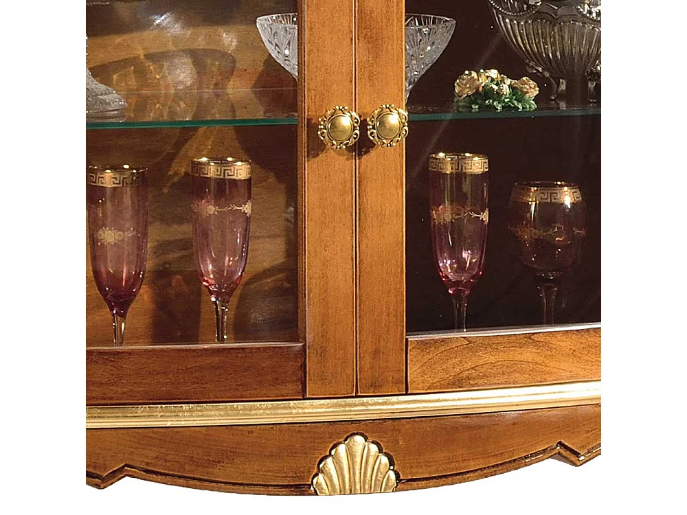 Kleiner Vitrinenschrank in Nussbaumfarben italienischen Design