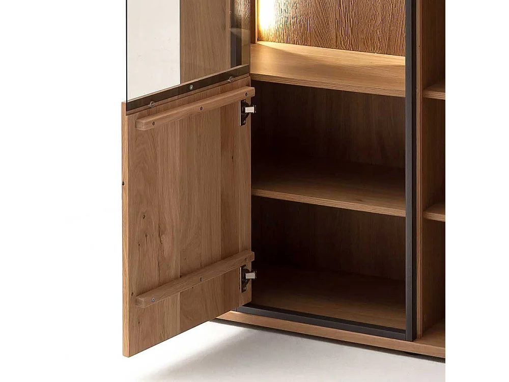 Wohnzimmer Vitrine mit Asteiche furniert 165 cm breit