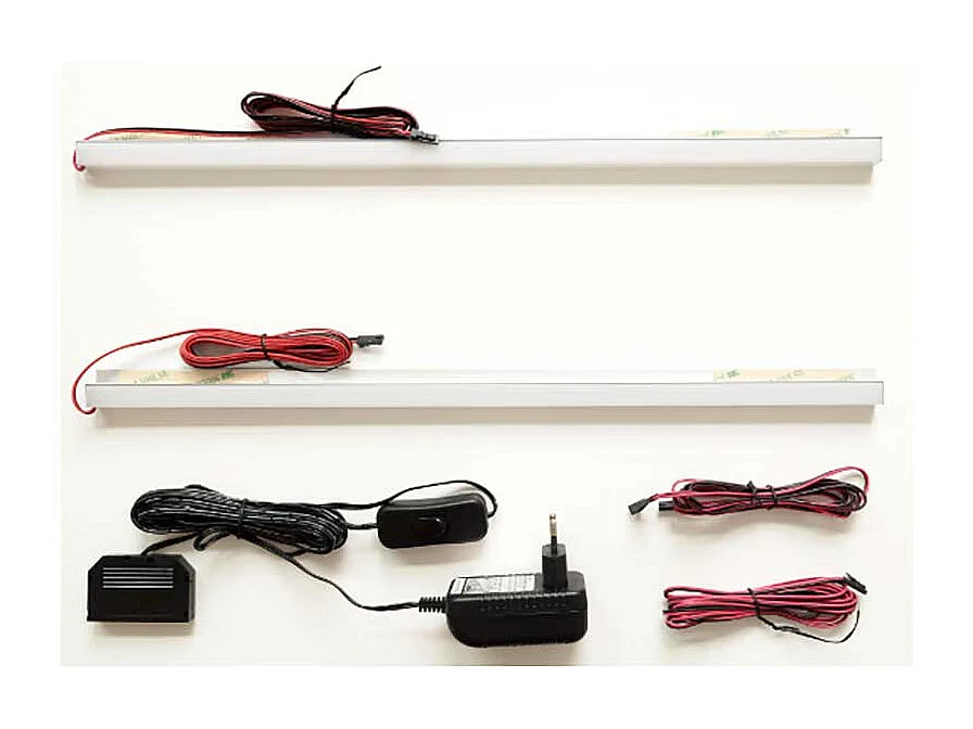 Esszimmer Vitrine weiss in modernem Design 199 cm hoch