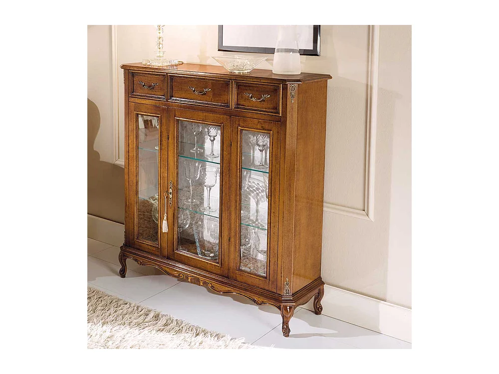 Vitrine im italienischen Design Nussbaumfarben