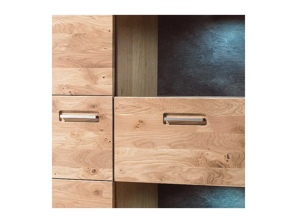 Schrank Vitrine in Asteiche Bianco furniert Landhausstil