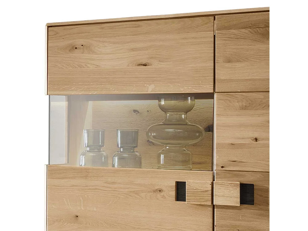Moderne Vitrine aus Wildeiche und Eiche Massivholz 2 Türen