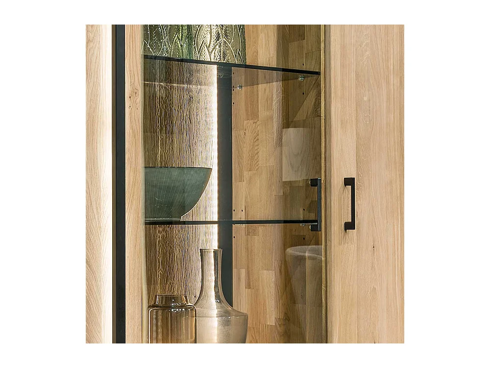 XL Schrank Vitrine in Asteichefarben Massivholz und Glas